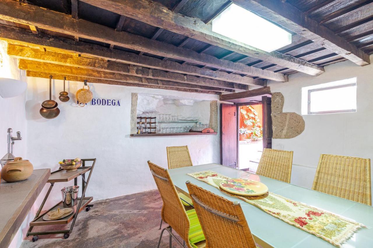 Flatguest Amiga Mia - Traditional House Holiday home Las Palmas de Gran Canaria