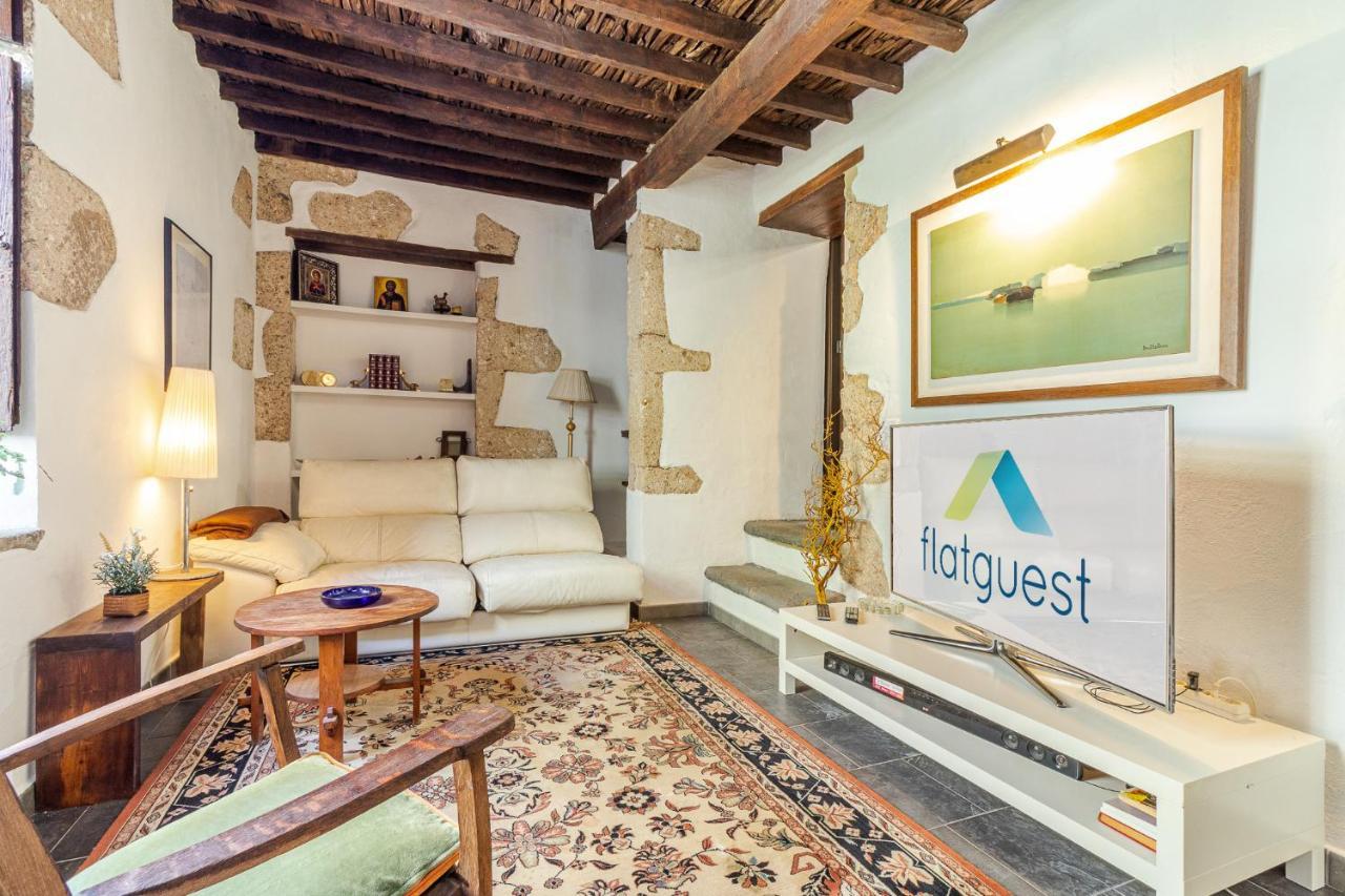 Holiday home Flatguest Amiga Mia - Traditional House Las Palmas de Gran Canaria