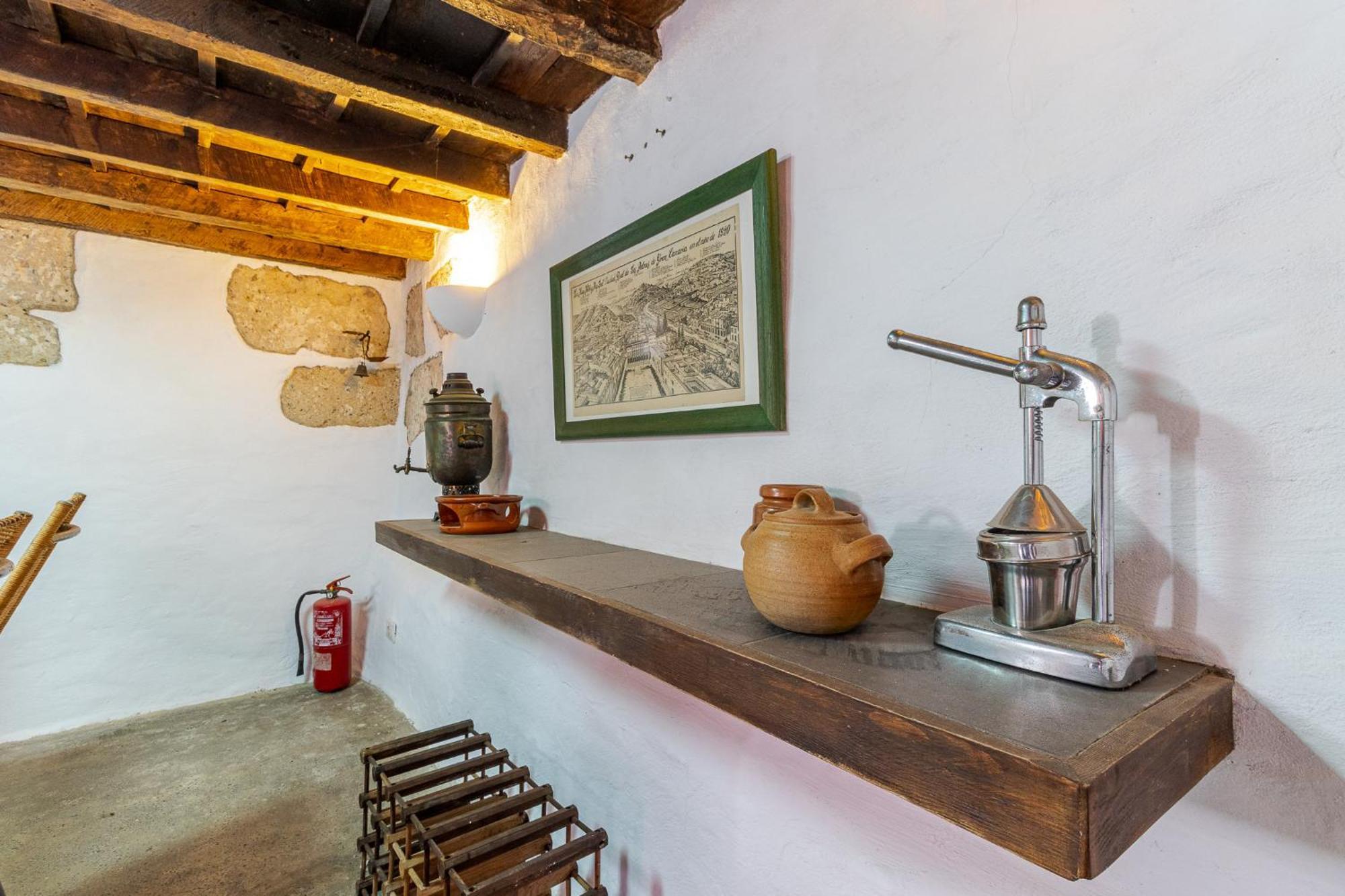 Flatguest Amiga Mia - Traditional House Holiday home